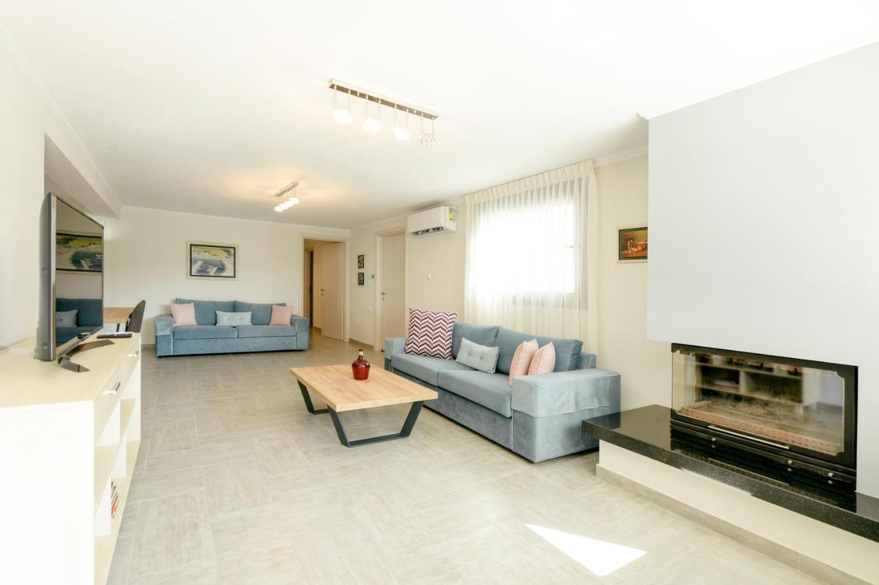 W1 Rooms Кавала Екстер'єр фото