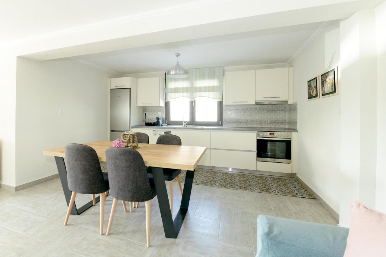 W1 Rooms Кавала Екстер'єр фото