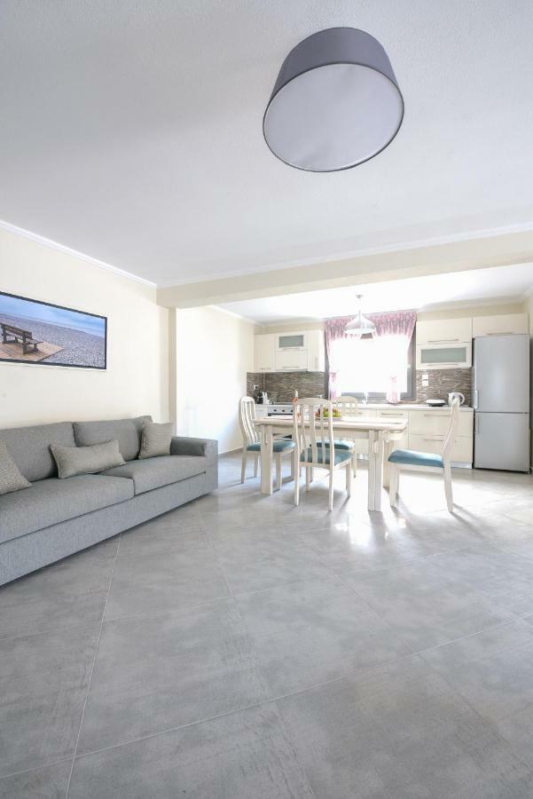 W1 Rooms Кавала Екстер'єр фото